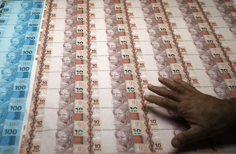 BC: contas externas têm saldo negativo de US$ 5,7 bilhões em setembro