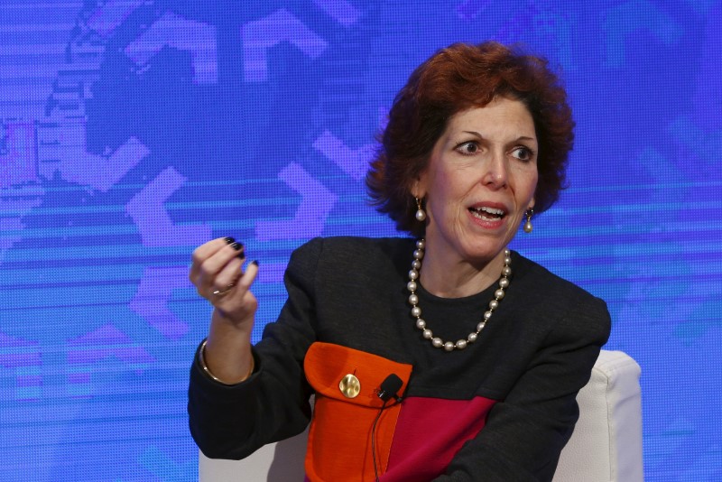 Mester, do Fed, comemora dados de inflação, mas diz que grandes riscos permanecem