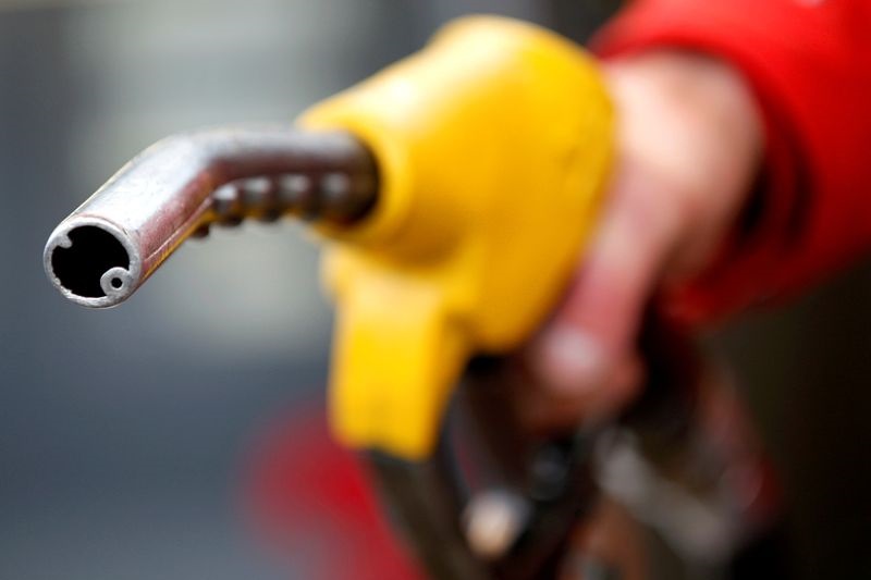 Diesel e etanol caem nos postos pela 3ª semana;  gasolina fica, diz ANP Por Reuters