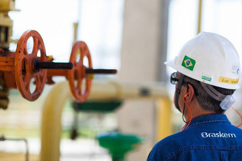 Braskem tem queda na venda de resinas no Brasil no 4° tri Por Reuters