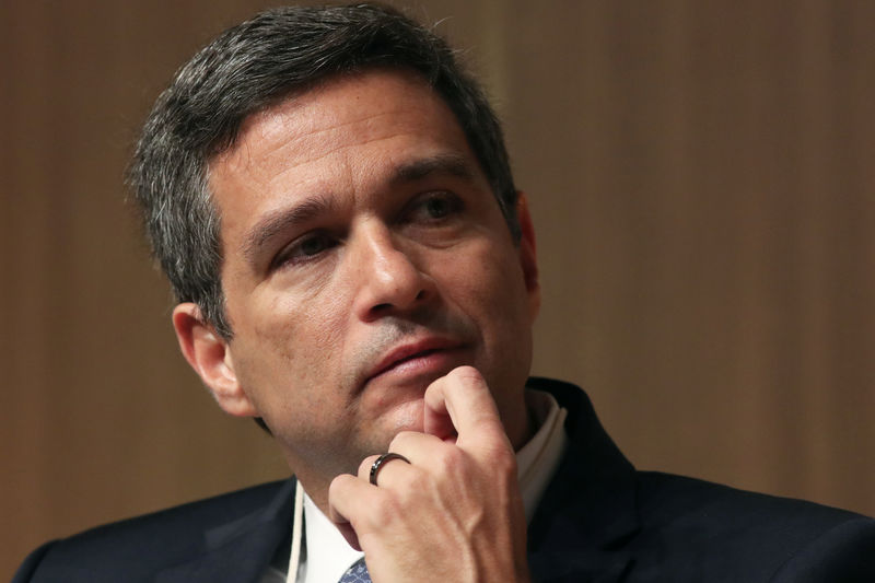 Campos Neto e Haddad não participarão de entrevista virtual após reunião do CMN, diz BC Por Reuters