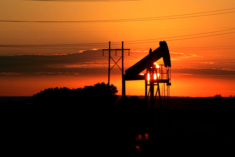 Rússia propõe teto de limites para exportação de petróleo Por Reuters