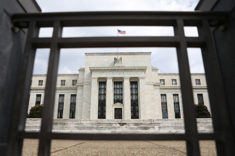 Daly, do Fed, diz que política monetária mais apertada por tempo mais longo