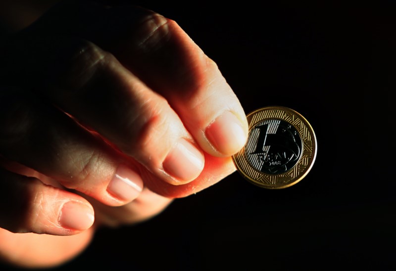 Governo reduz a projeção de R$ 107,6 bi para déficit fiscal em 2023 com estimativa de mais receitas Por Reuters
