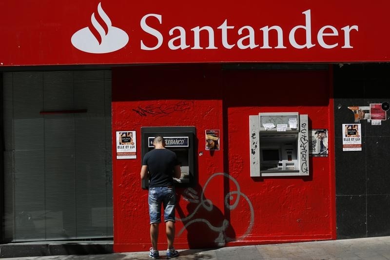 Santander sobe juros do crédito imobiliário pela segunda vez no ano
