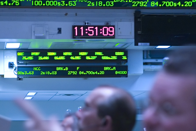 Ibovespa fecha em queda e começa dezembro sem desvios para rali de fim de ano Por Reuters